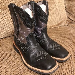 Ariat cowboy boots